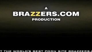 Ravishing Brunette Girl Sucks Dick & Nails Cock