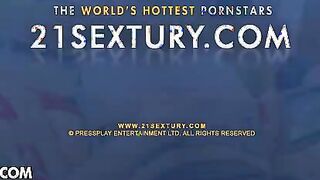 Gorgeous Brunette  Young Gal Enjoys Fellatio & Rough Sex