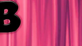 Plump Babe Enjoys An Amazing Pounding Outdoor