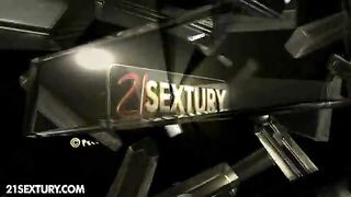 Pretty Blonde Teen Can't Get Enough Of Anal Fuck