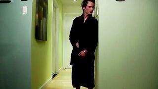 Voyeur watches guys hard dick whille wanking in the hallway