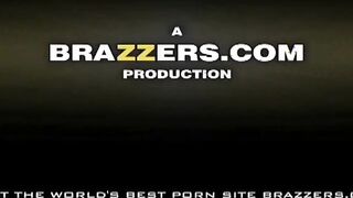 Naughty Black Chick Services & Fucks Throbbing Rod