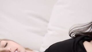 sapphic babes eating out in sixtynine