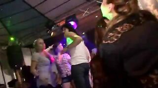 Amateur teens lesbos and strippers