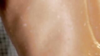 Make this insane pussy cunt wet please