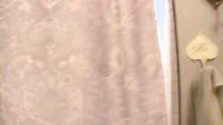 Watch this pov gf babe use dildo