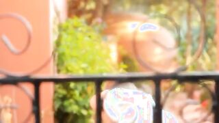 Petite skinny doll masturbate