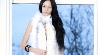 Killer brunet babe in white heels