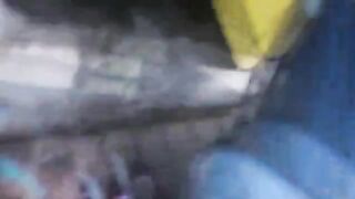 Car wash fuckers dont want to be caught during blowjob