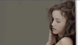 hot darkhair and her solo masturbation