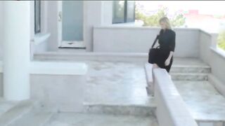 Blonde schoolmate dildoing in art movie