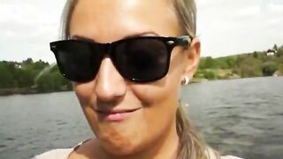 Smokin hot amateur with massive boobs payed for fucking in public