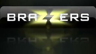 Paige Turhah Enjoys Fellatio And Banging