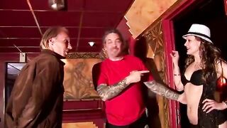 Real amateur dutch hottie gets tourists cock