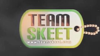 Brunette co-ed Scarlet Banks jams cock in throat & beaver