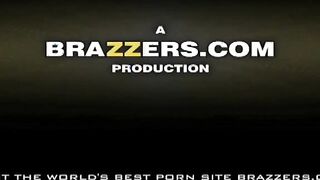 Sexy Brunette Girl Swallows & Fucks Meaty Pole