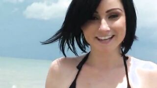 Amateur brunette babe in bikini first time anal drilling