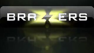 Tia McKenzie tongues and bangs meaty rod