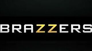 Veronica Avluv Tongues & Hammers Thick Pole