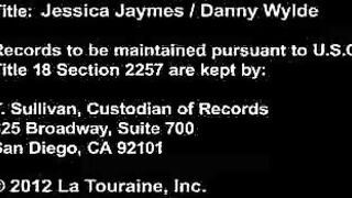 Jessica Jaymes jams dick down lips & vagina