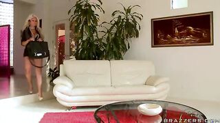 Francesca Le And Heather Starlet's Underground Competition