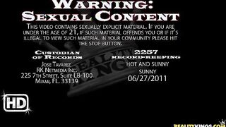 Mischievous Blonde Jills Off Cooter Near Guy