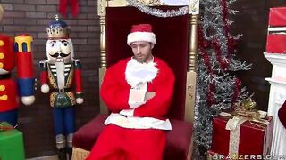 2 Needy Blonde Hotties Jayla Diamond & Teagan Summers Tackle 1 Meaty Dick