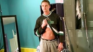 Check hot gay muscley hunks