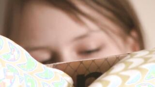 Snatch fingering of titty teenager