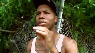 Hungry interracial gangsta gets a mouthful