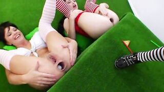 trio of luxury lesbians sex hard