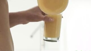 luxury blonde making butt in the morning