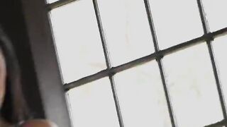 Chick tongues and humps eager hard-on