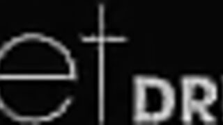 Super sensitive makinglove in the pool