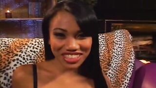 Sexpot crams boner in throat & vag