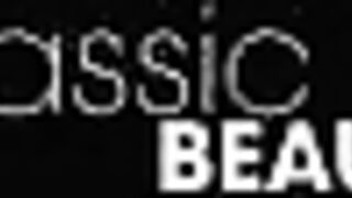 Hot babe masturbates twat with hands