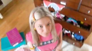 Flirtatious vixen fucks shaven vagina with dildo