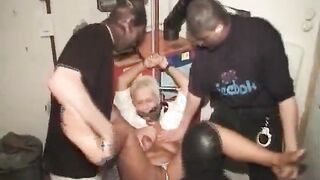 Three robbers decide to fuck blonde