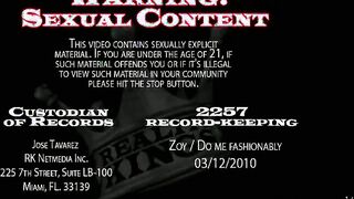 Zoe Voss Stuffs Rod Up Her Snug Vag