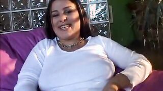 Amazing Brunette Bitch Loves Fellatio & Hardcore Sex