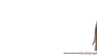 Hot and sexy punk beauty Mabel gets screwed and receives spermy facial