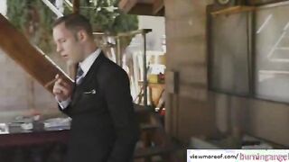 Pink pussy and emo beauty pornstar Nikki gets fucked and receives sticky cumshot