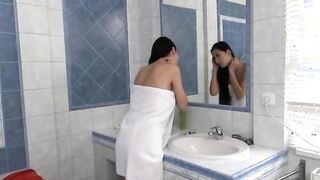 Paula undressing snatch in the bath tube