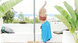 sweet blonde making public strip