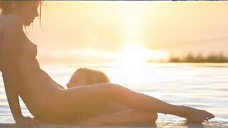 Lezzies smoking snatches by the ocean