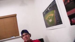 Threesome penetrating on college room