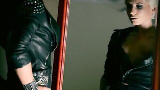 Mysterious beauty masturbates with dildo