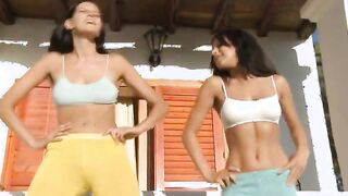 Incredible lesb pussy fingering