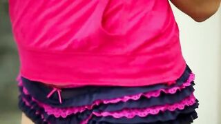 brunet masturbation before camera