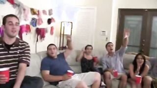 Students sexing in college room